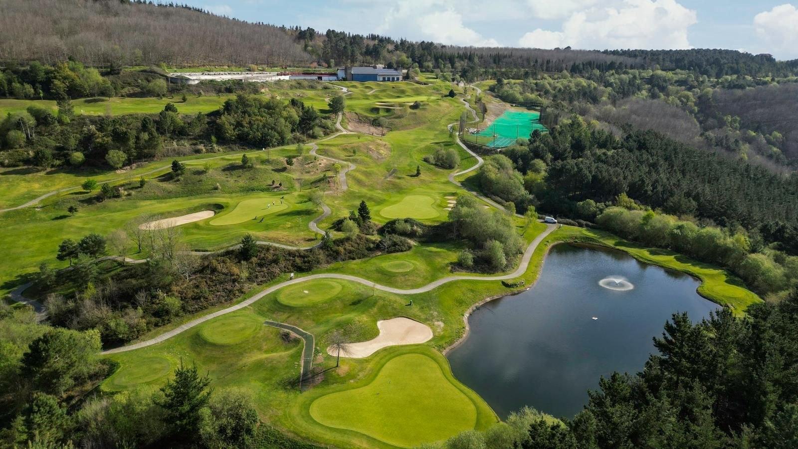 foto a vista de pajaro   uraburu golf 1788096260